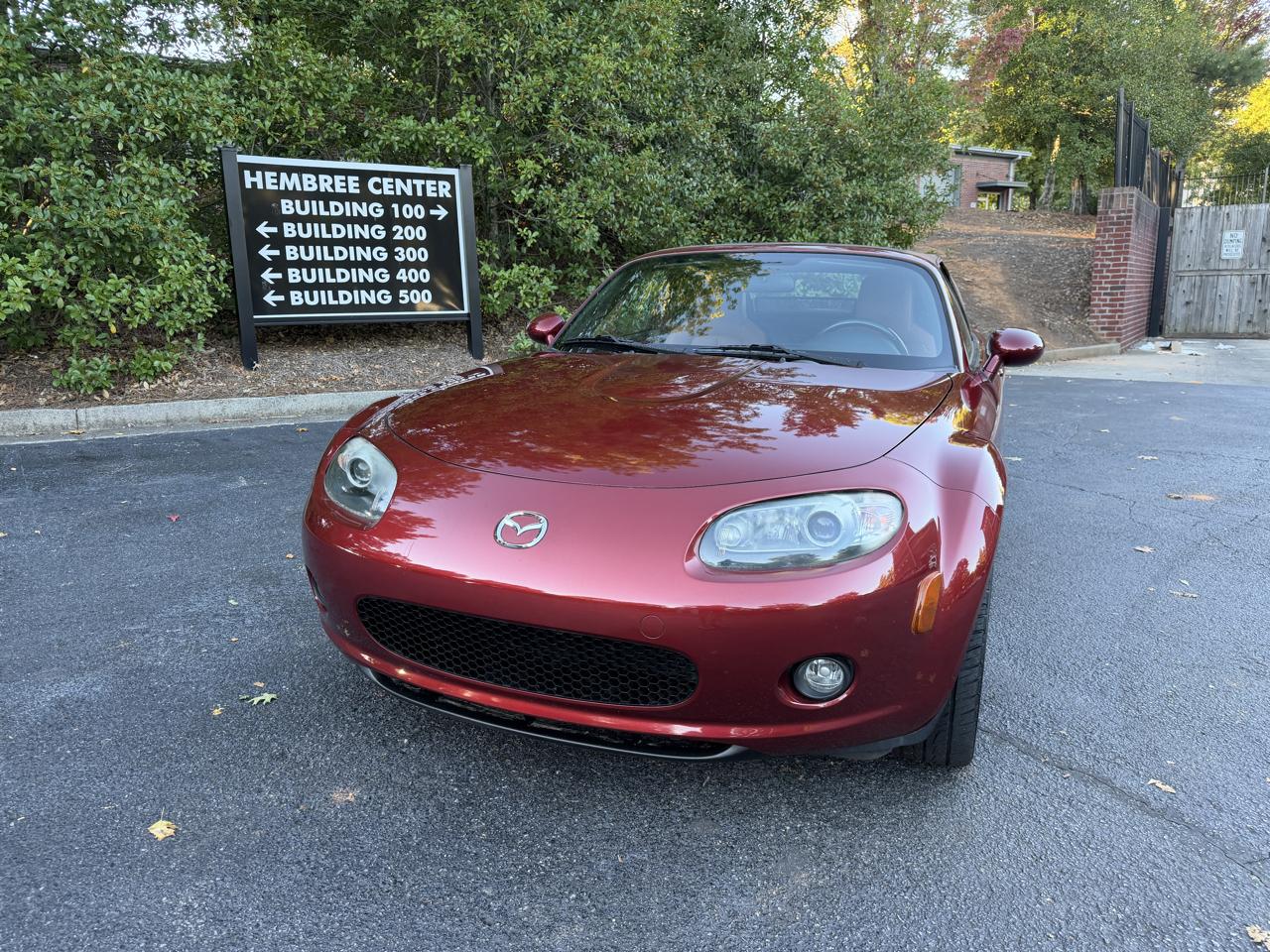 Mazda MX-5 Miata Grand Touring 2006