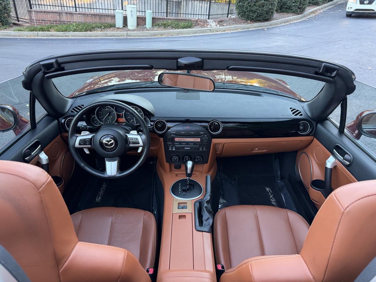 Mazda MX-5 Miata Grand Touring 2006