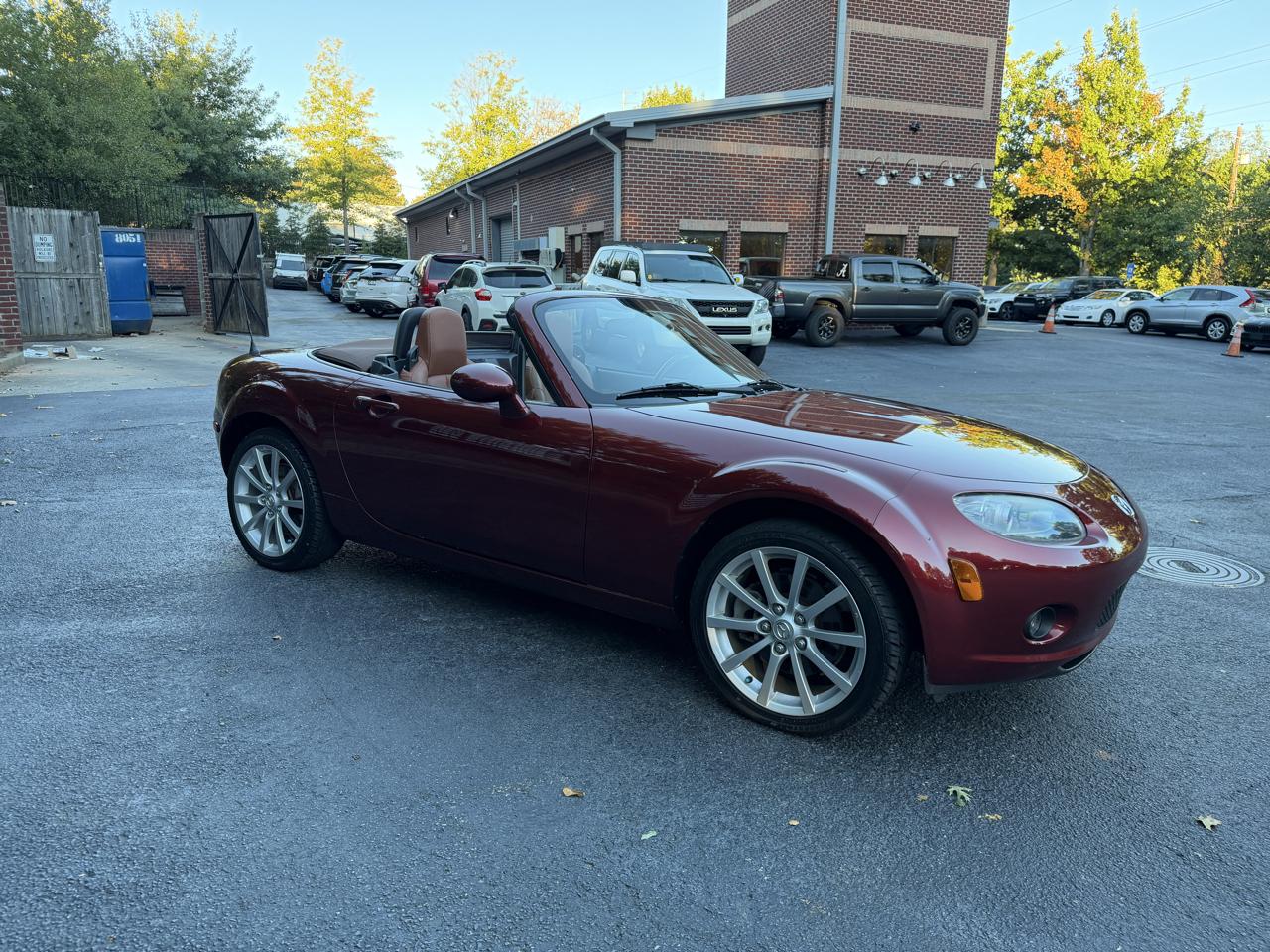 Mazda MX-5 Miata Grand Touring 2006