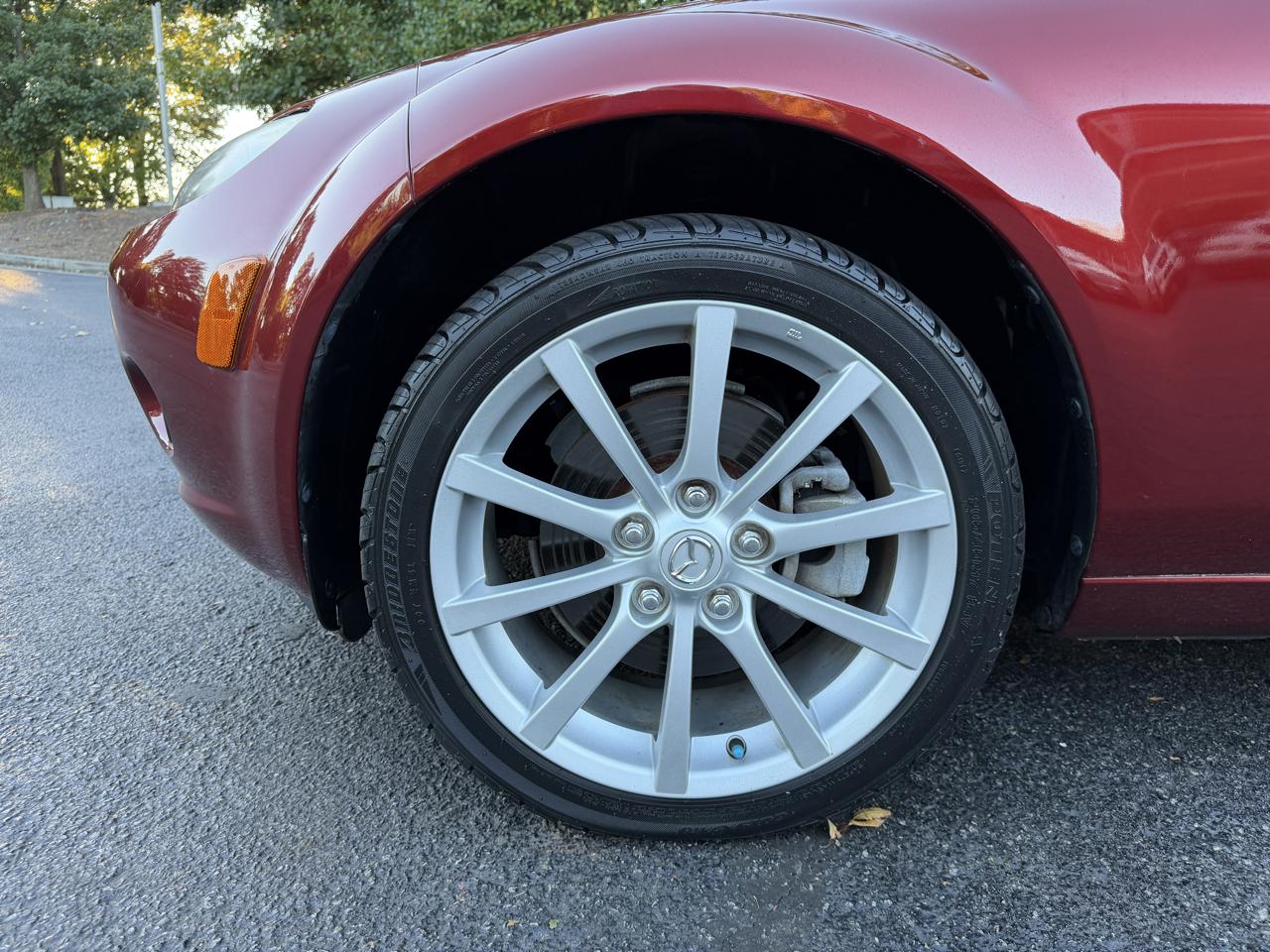 Mazda MX-5 Miata Grand Touring 2006