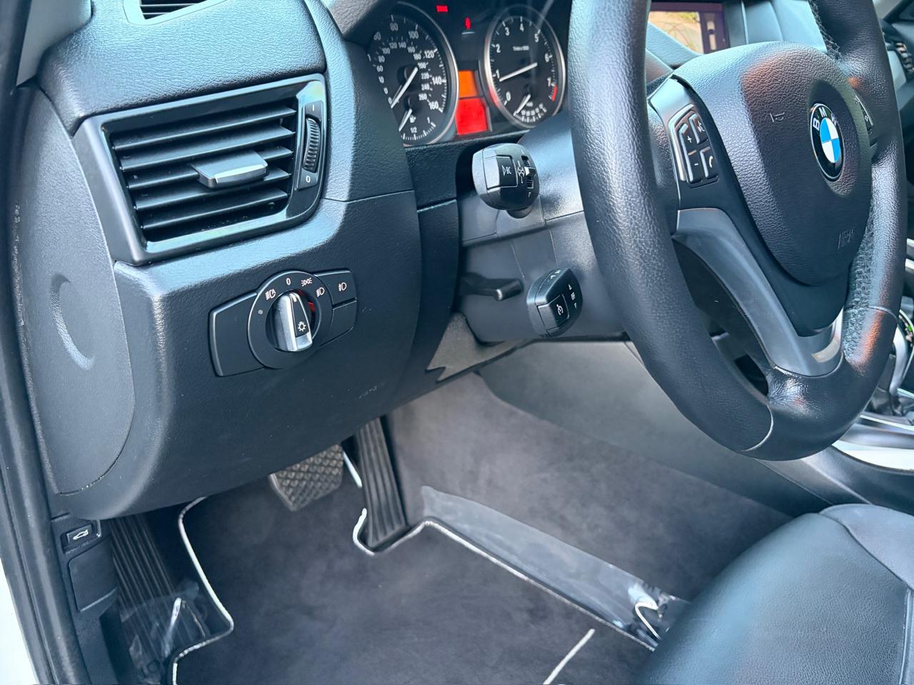 BMW X1 sDrive28i 2013