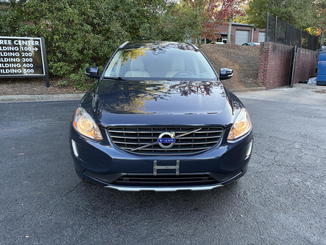 Volvo XC60 photo 10