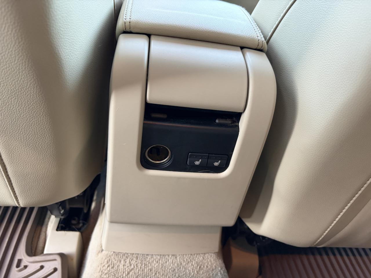 Volvo XC60 photo 32