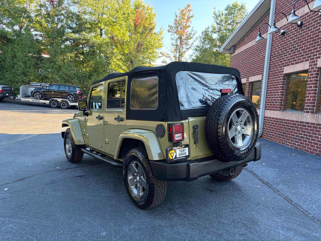 Jeep Wrangler Unlimited Sport 4WD 2013