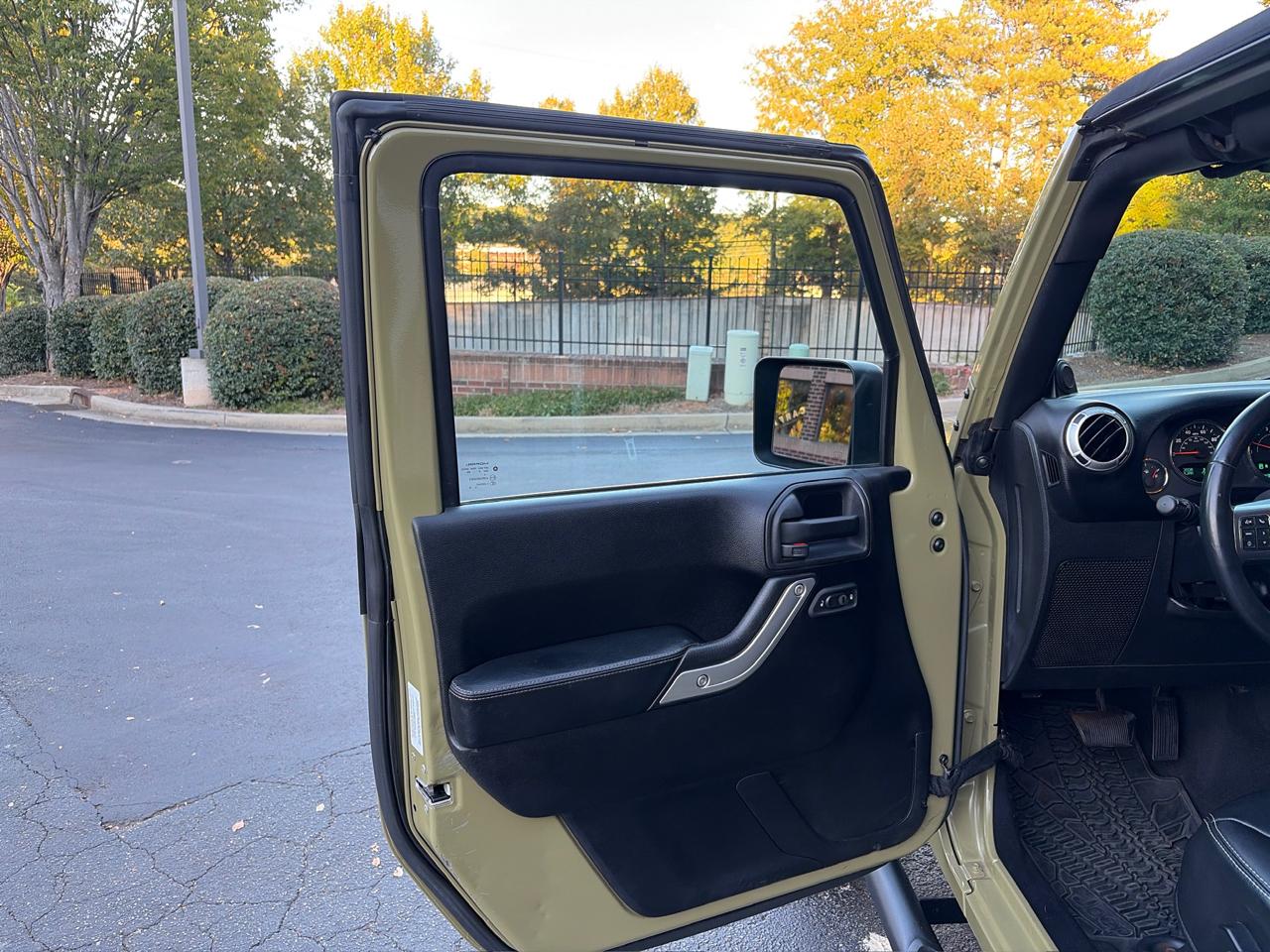 Jeep Wrangler Unlimited Sport 4WD 2013