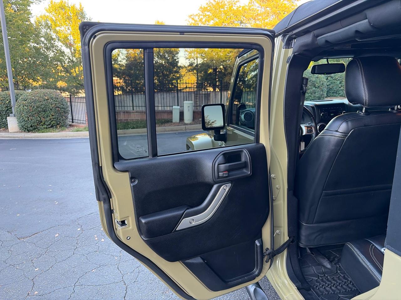 Jeep Wrangler Unlimited Sport 4WD 2013