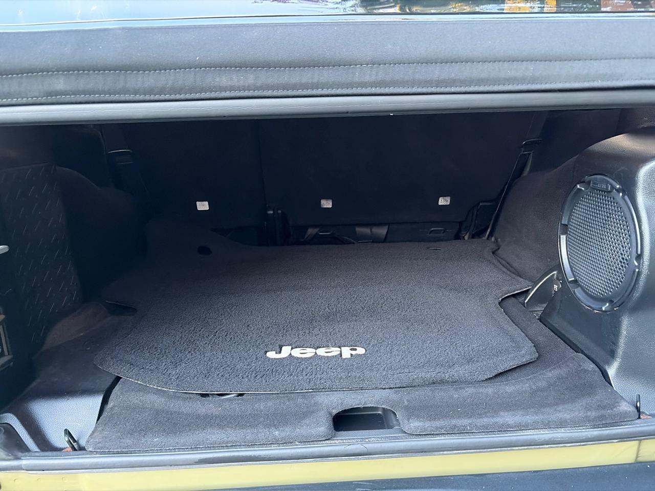 Jeep Wrangler Unlimited Sport 4WD 2013