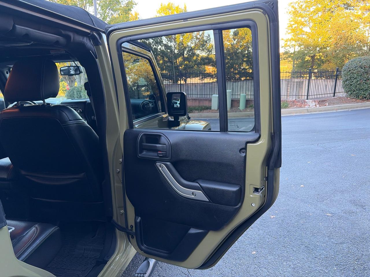 Jeep Wrangler Unlimited Sport 4WD 2013