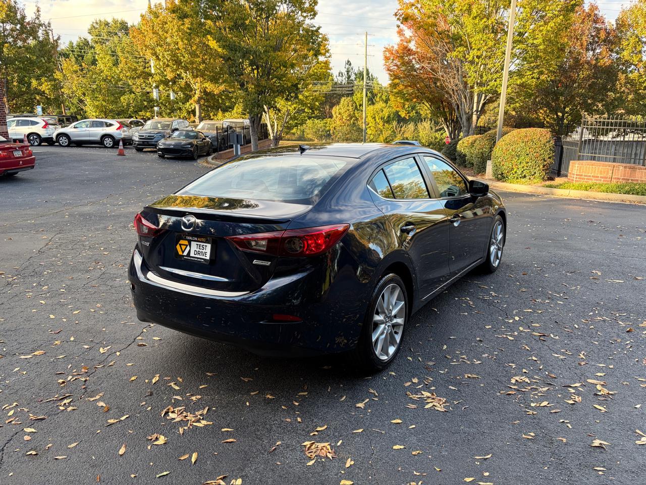 Mazda MAZDA3 s Grand Touring AT 4-Door 2017