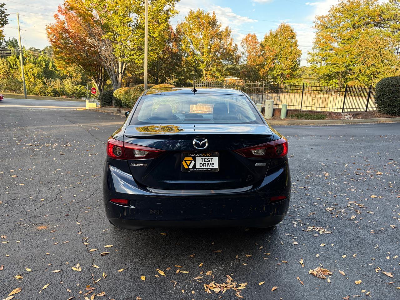 Mazda MAZDA3 s Grand Touring AT 4-Door 2017