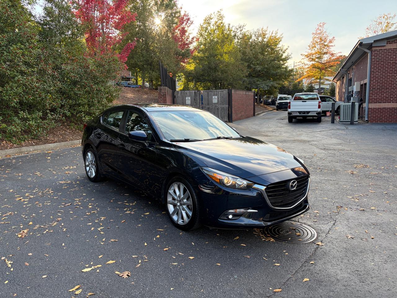 Mazda MAZDA3 s Grand Touring AT 4-Door 2017