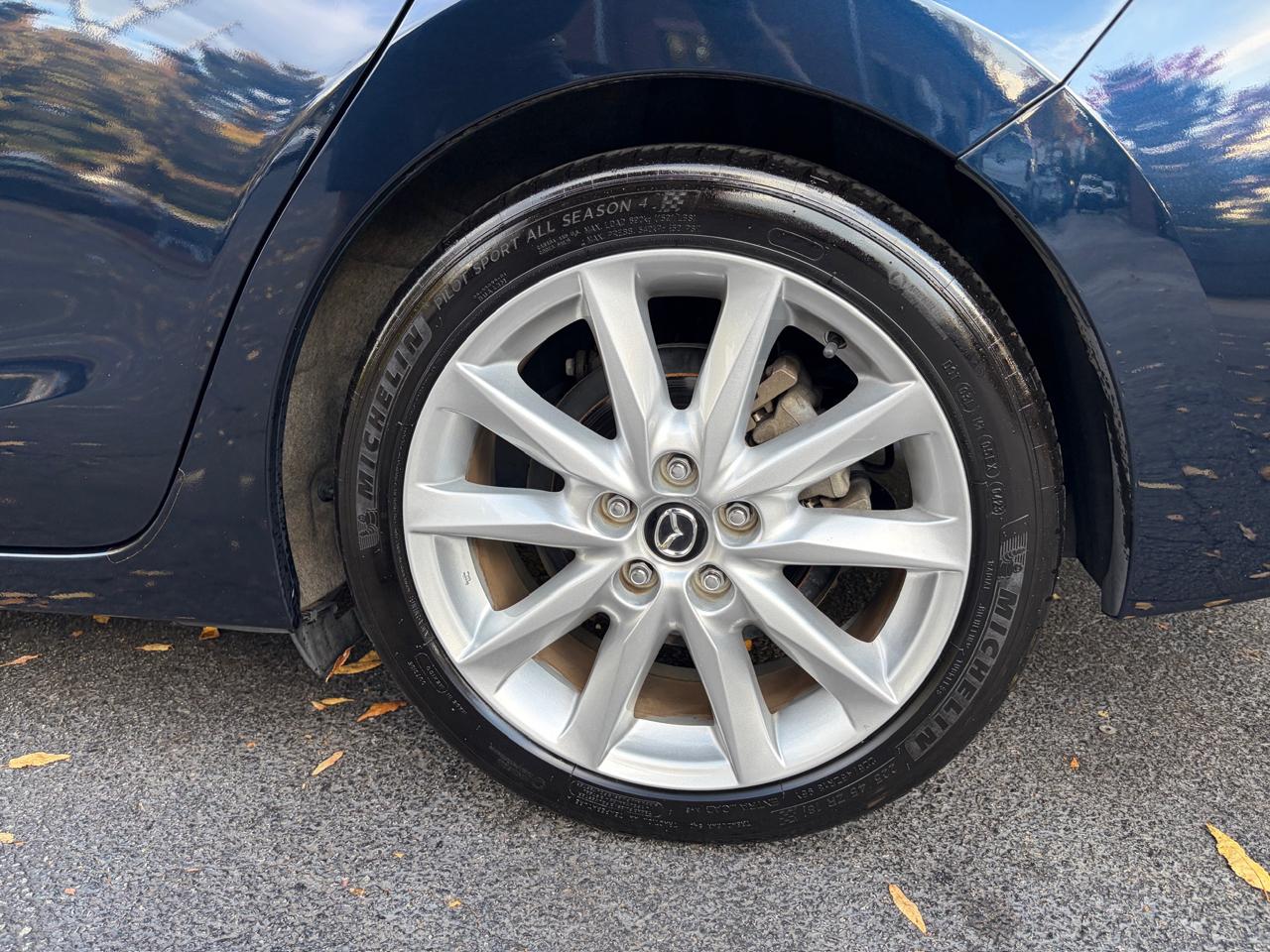 Mazda MAZDA3 s Grand Touring AT 4-Door 2017