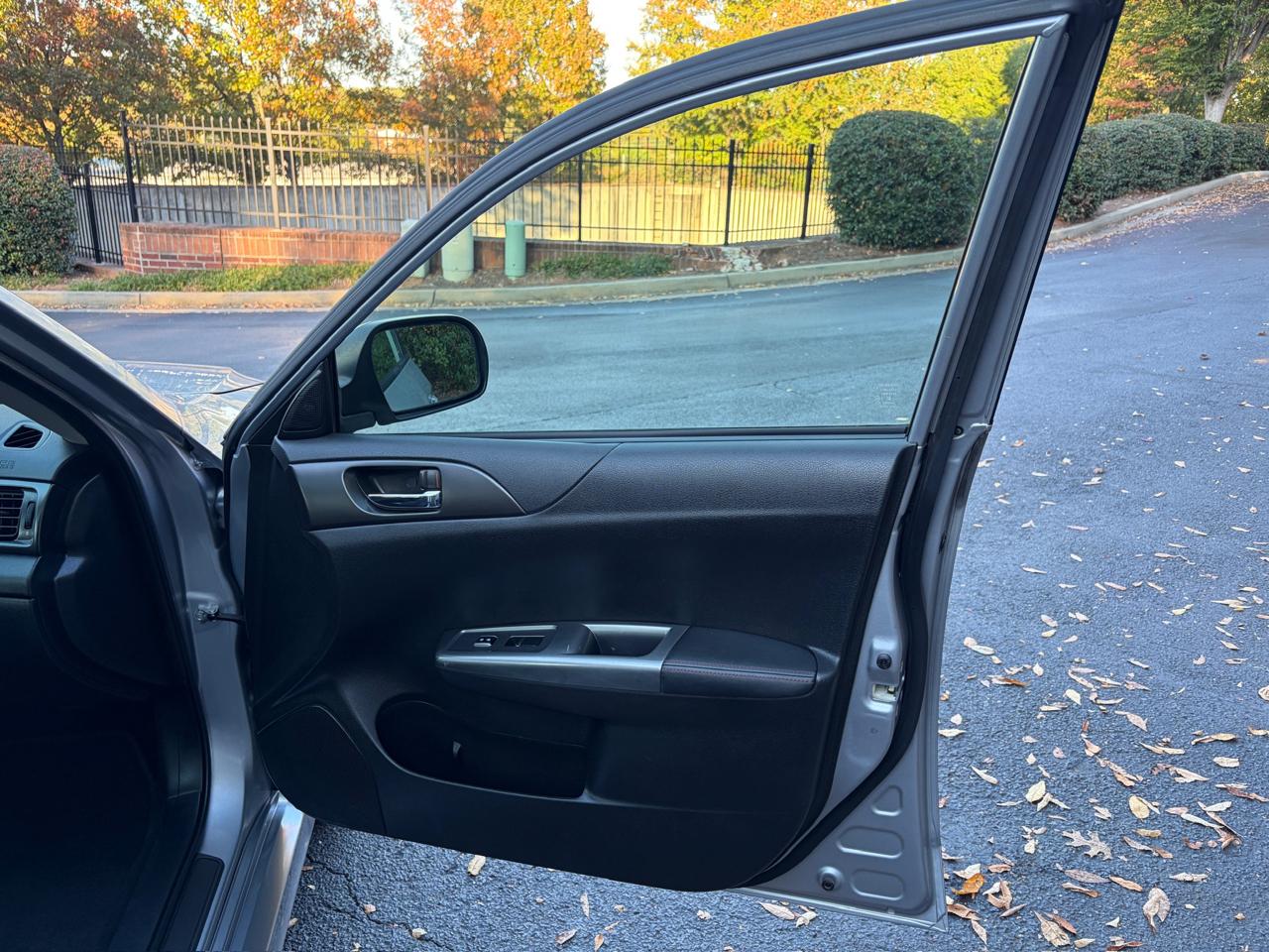 Subaru Impreza WRX 5-Door 2012