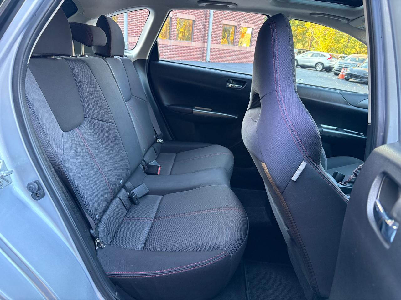 Subaru Impreza WRX 5-Door 2012