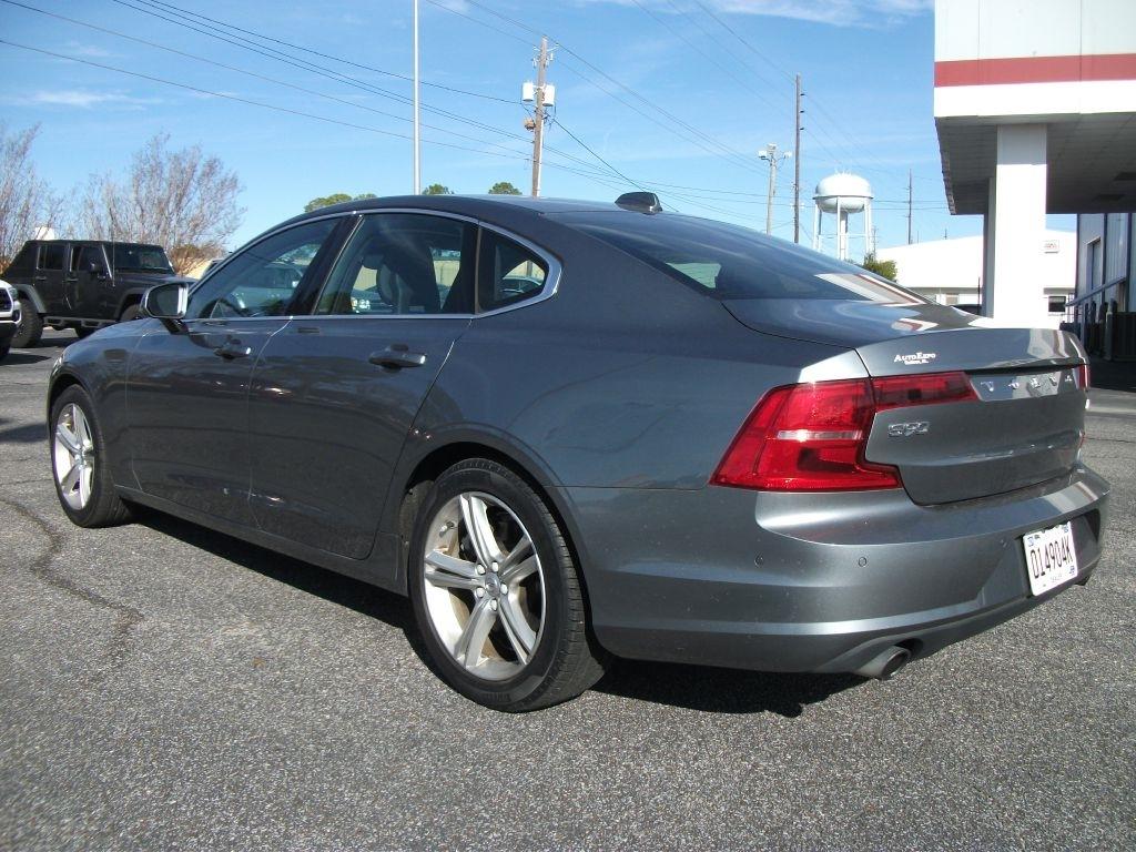 Volvo S90 T5 Momentum 2017