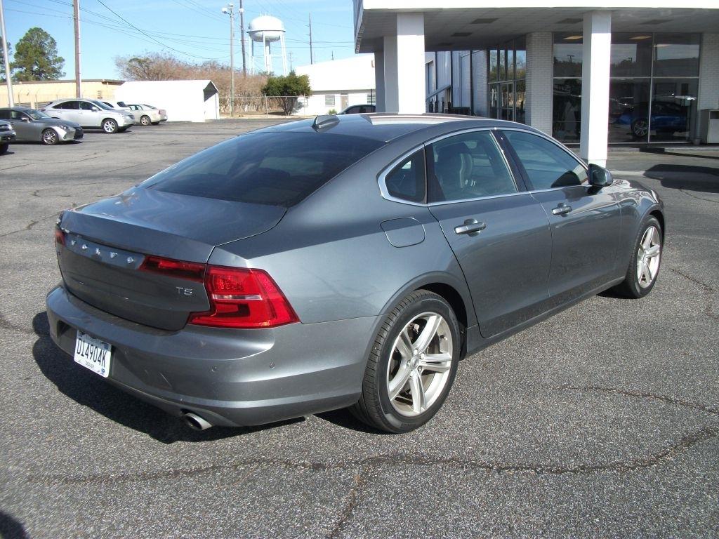 Volvo S90 T5 Momentum 2017