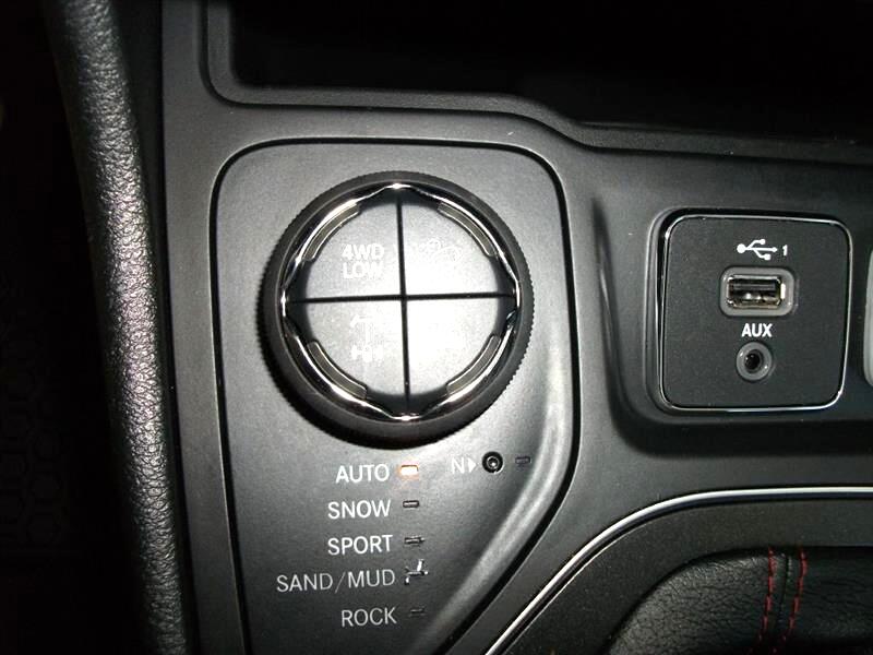 Jeep Cherokee Trailhawk 4WD 2023 Jeep Cherokee Trailhawk 4WD 2023