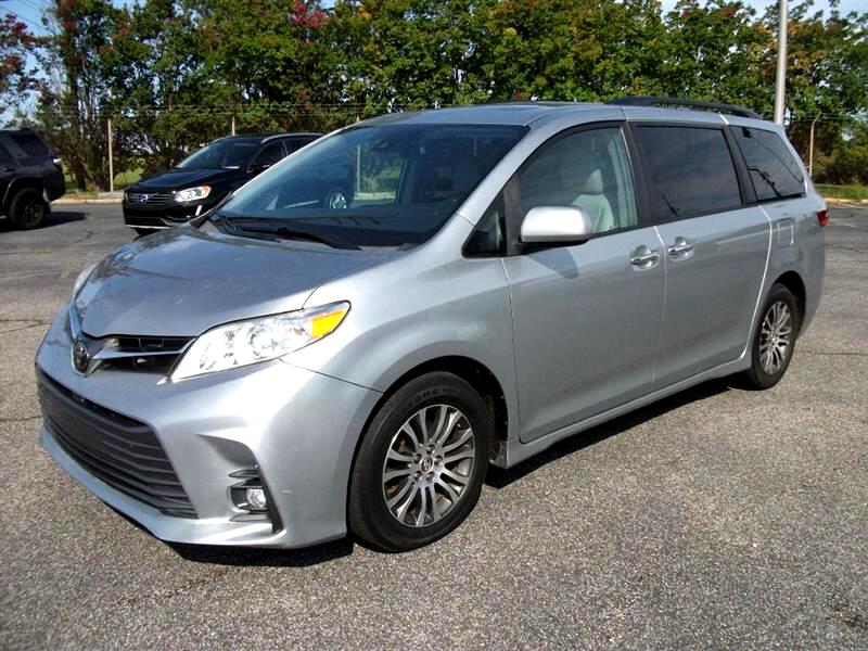 Toyota Sienna XLE 2019 Toyota Sienna XLE 2019