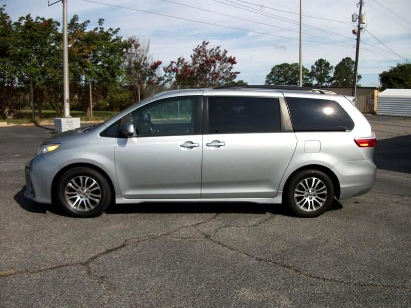 Toyota Sienna XLE 2019 Toyota Sienna XLE 2019