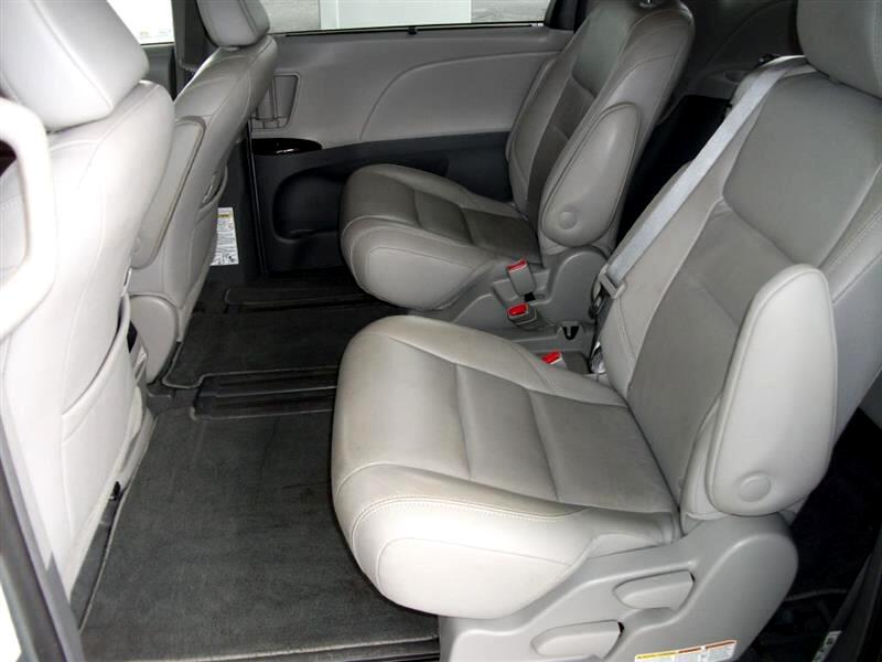 Toyota Sienna XLE 2019 Toyota Sienna XLE 2019