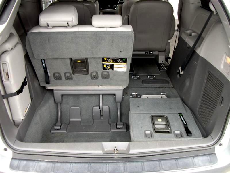 Toyota Sienna XLE 2019 Toyota Sienna XLE 2019