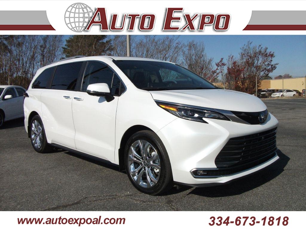 2024 Toyota Sienna Platinum 7-Passenger
