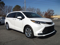 2024 Toyota Sienna 
