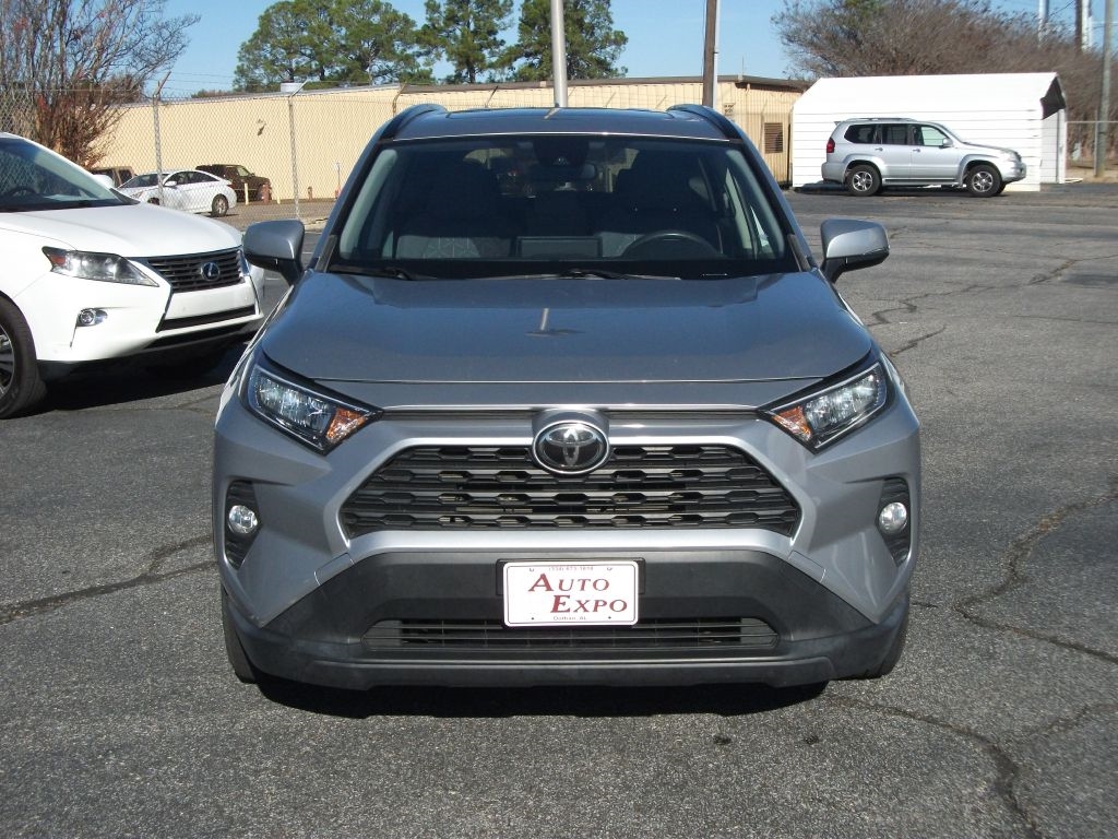 Toyota RAV4 XLE 2019
