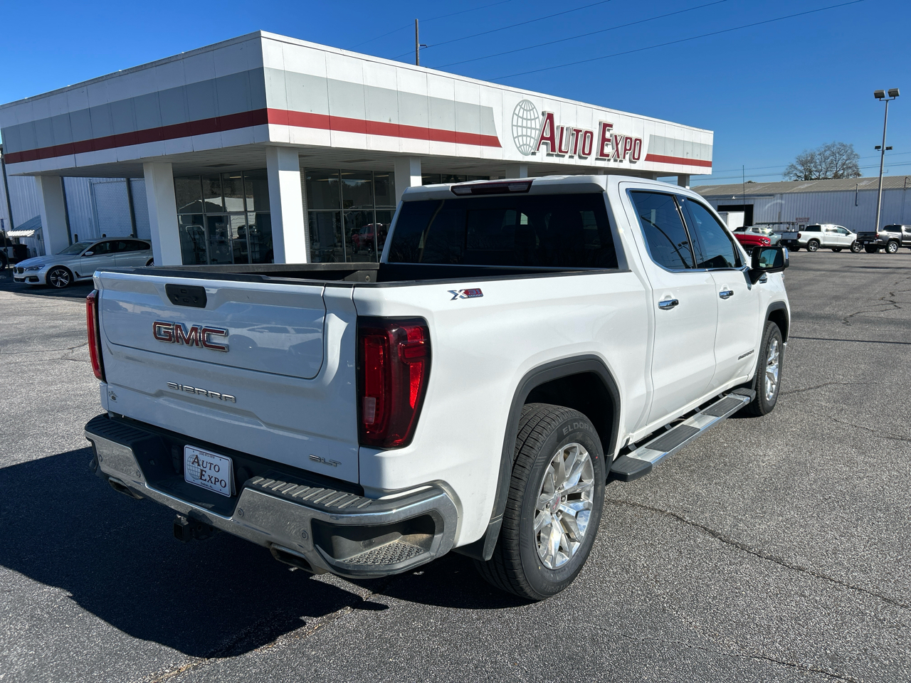 GMC Sierra 1500 Limited SLT Crew Cab Short Box 4WD 2022