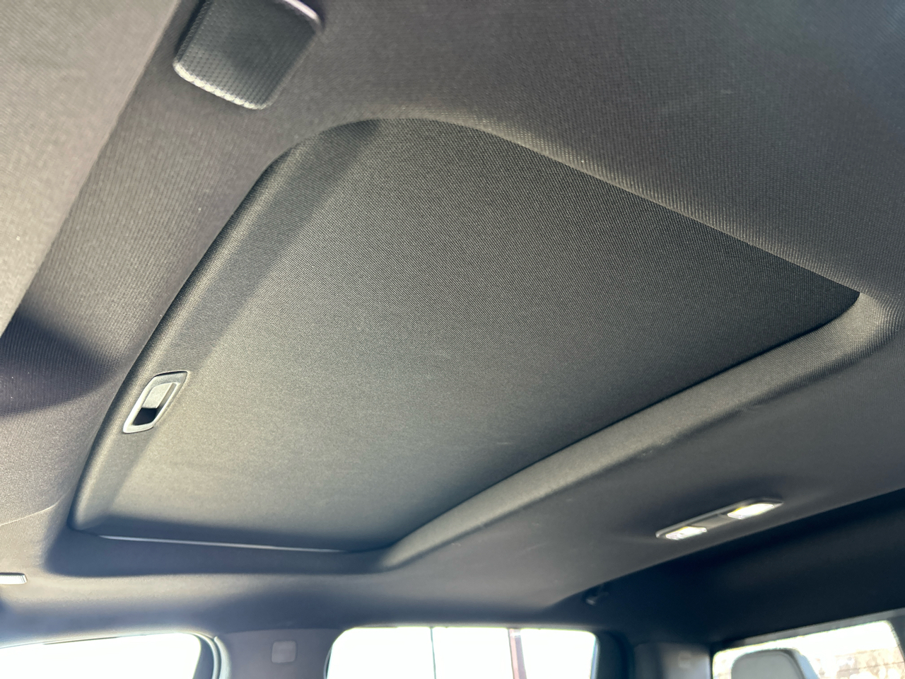 GMC Sierra 1500 Limited SLT Crew Cab Short Box 4WD 2022