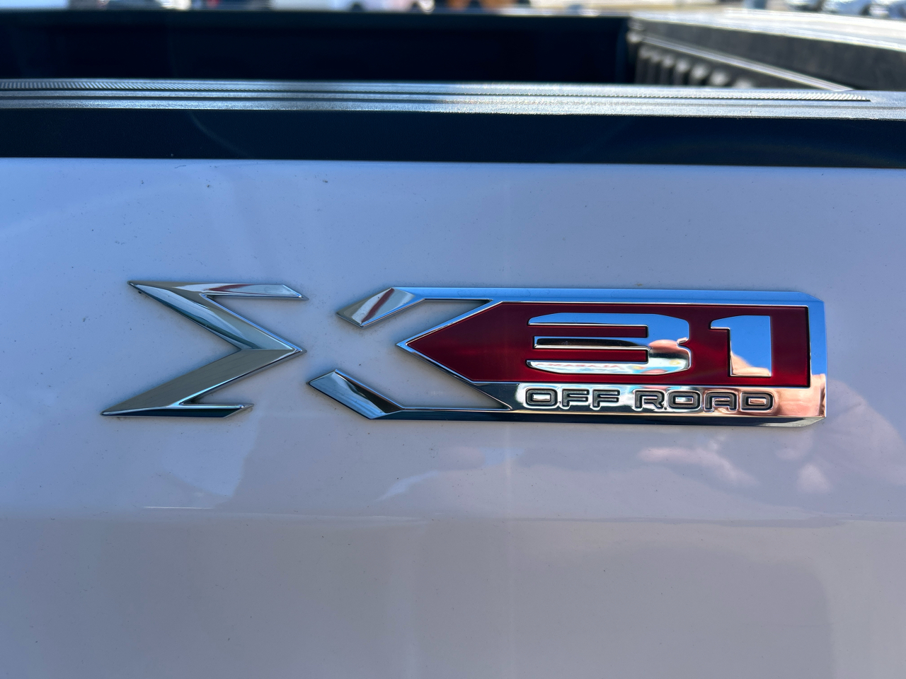 GMC Sierra 1500 Limited SLT Crew Cab Short Box 4WD 2022