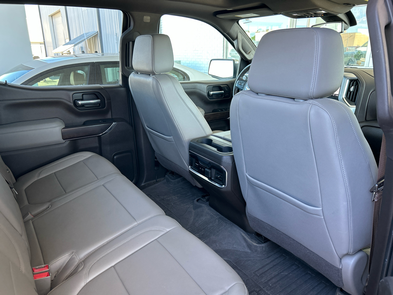 GMC Sierra 1500 Limited SLT Crew Cab Short Box 4WD 2022