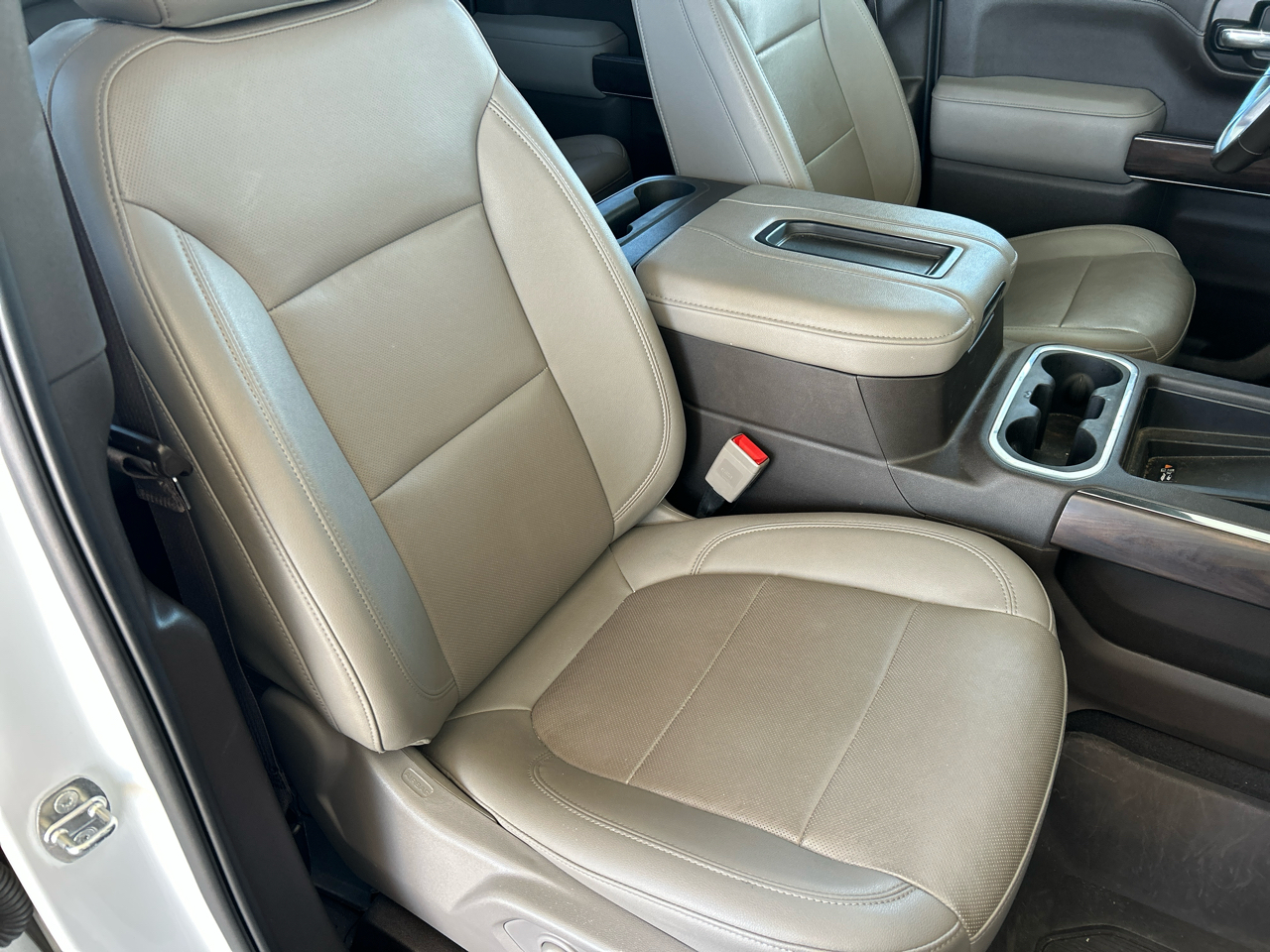 GMC Sierra 1500 Limited SLT Crew Cab Short Box 4WD 2022