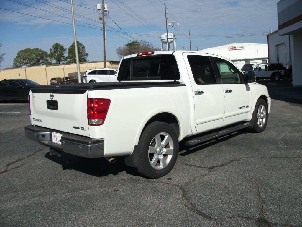 Nissan Titan SL Crew Cab 2WD 2013