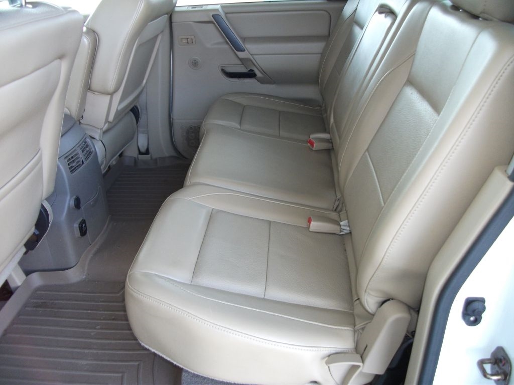 Nissan Titan SL Crew Cab 2WD 2013