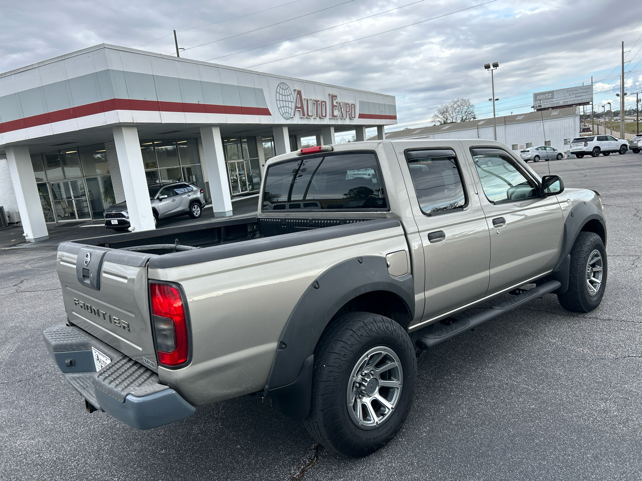 Nissan Frontier XE-V6 Crew Cab 2WD 2003