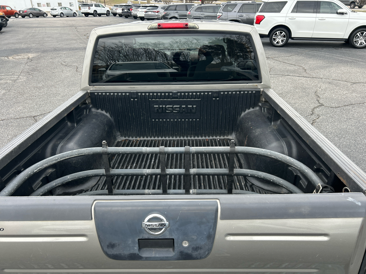 Nissan Frontier XE-V6 Crew Cab 2WD 2003