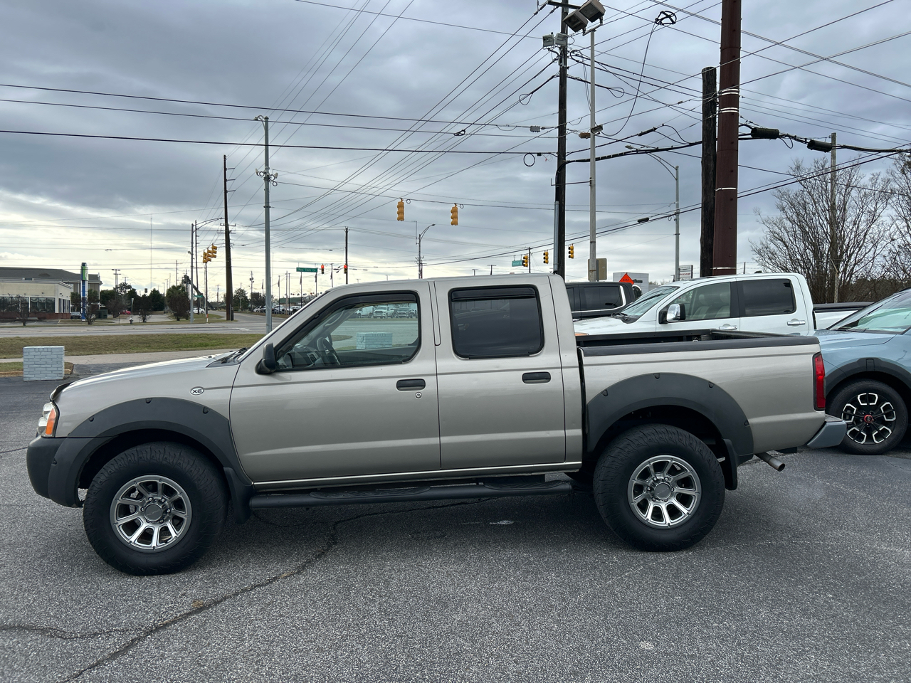Nissan Frontier XE-V6 Crew Cab 2WD 2003