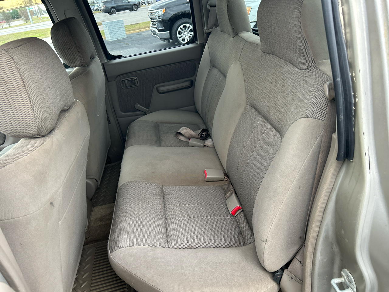 Nissan Frontier XE-V6 Crew Cab 2WD 2003