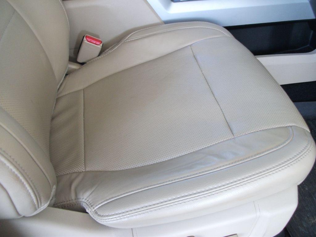 Ford F-150 Lariat SuperCrew 4WD 2016