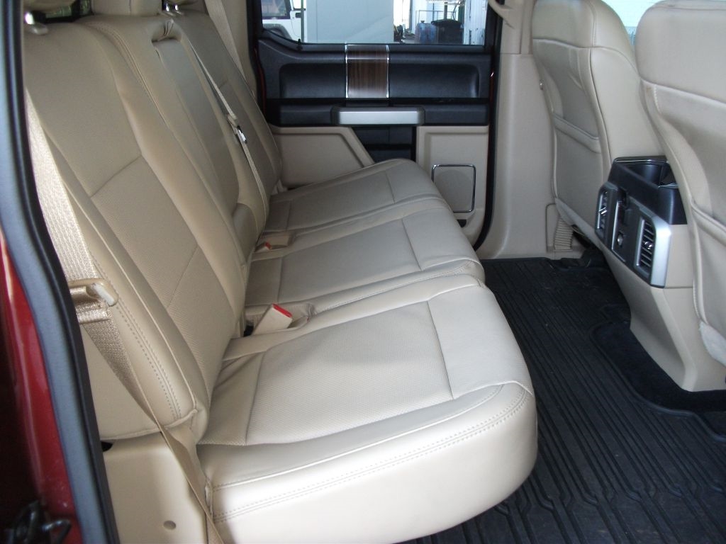 Ford F-150 Lariat SuperCrew 4WD 2016