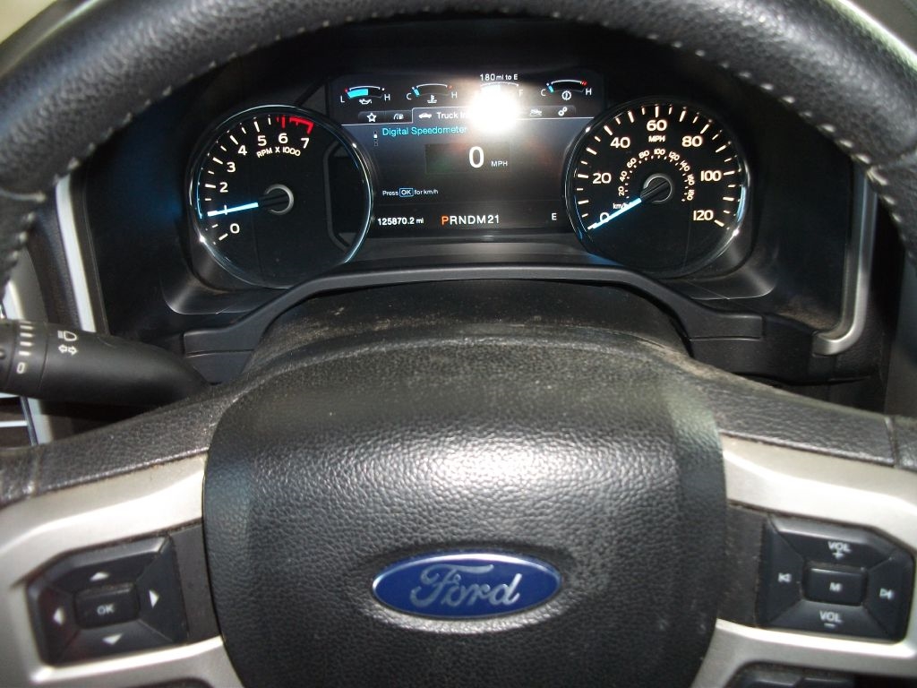 Ford F-150 Lariat SuperCrew 4WD 2016