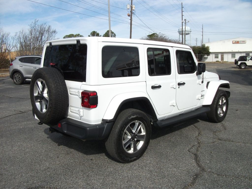 Jeep Wrangler Unlimited Sahara 2021