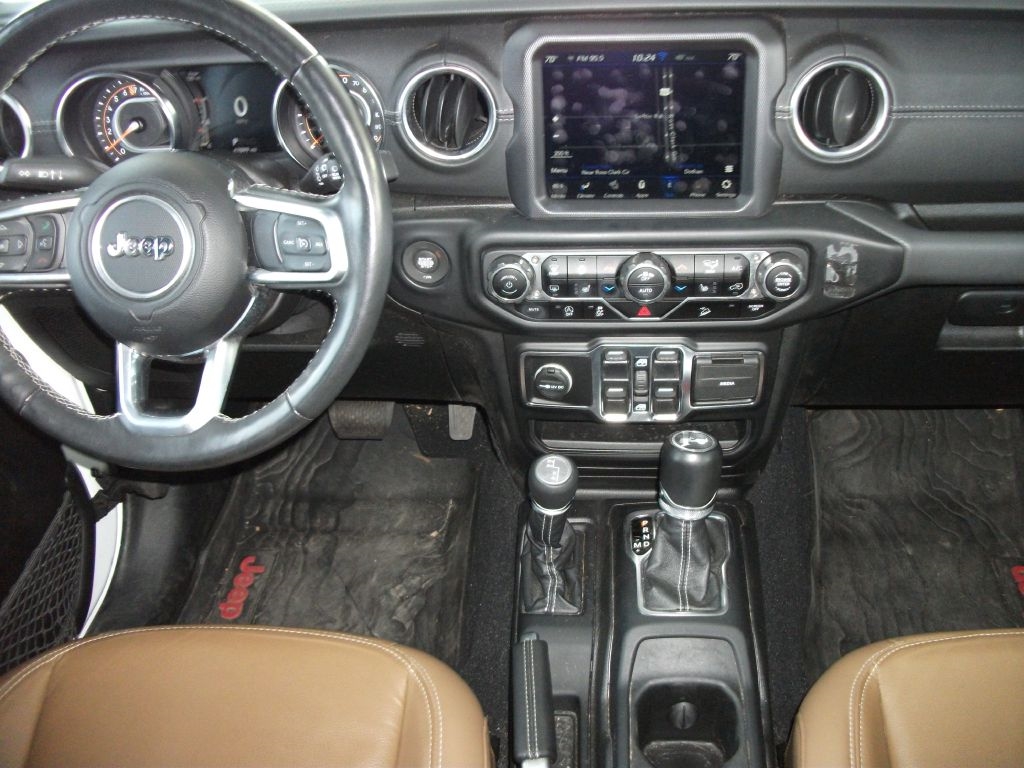 Jeep Wrangler Unlimited Sahara 2021