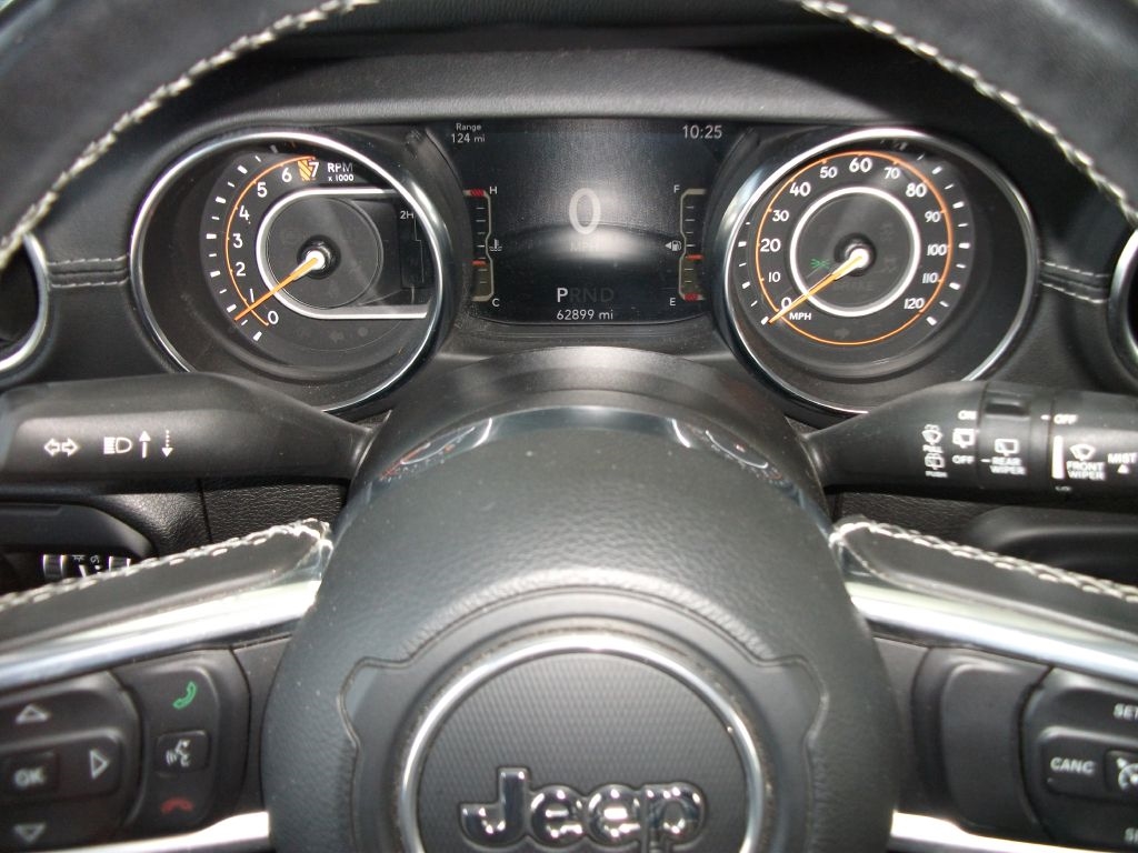 Jeep Wrangler Unlimited Sahara 2021