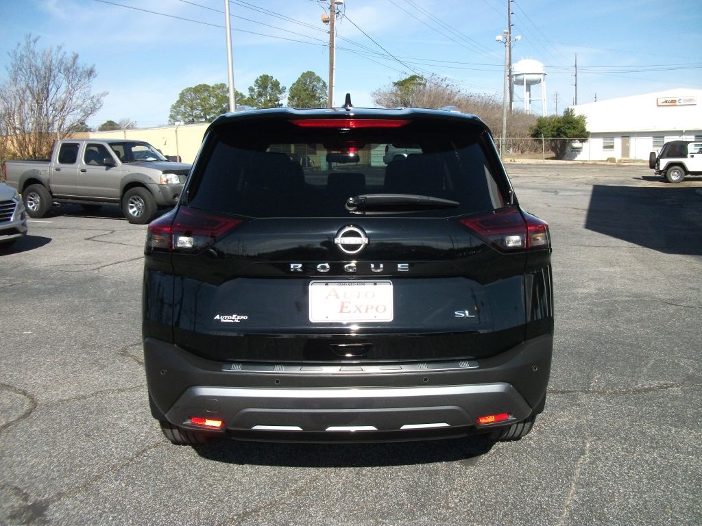 Nissan Rogue SL 2023