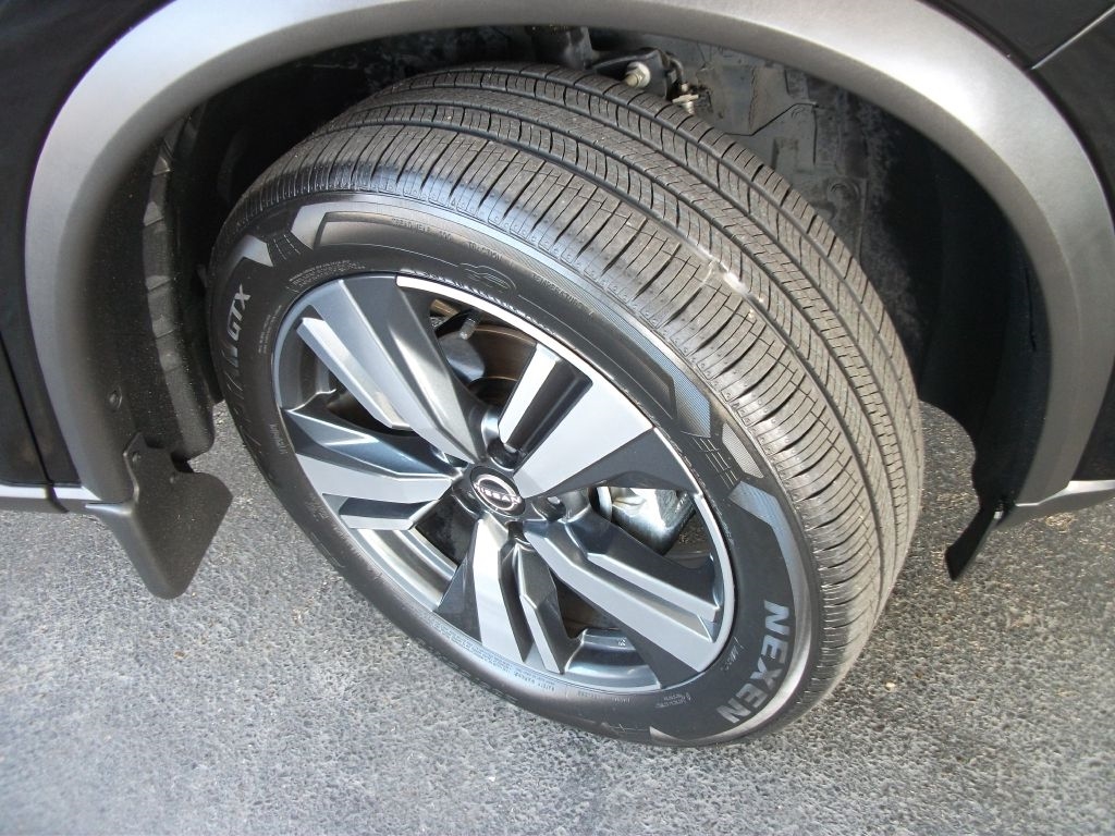 Nissan Rogue SL 2023