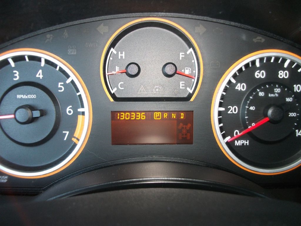 Nissan Titan S Crew Cab 2WD 2015