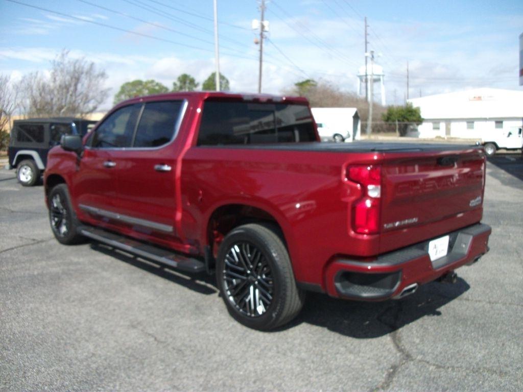Chevrolet Silverado 1500 High Country Crew Cab 4WD 2022