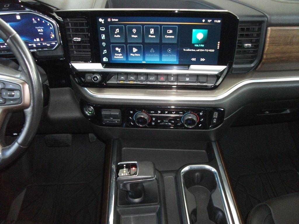 Chevrolet Silverado 1500 High Country Crew Cab 4WD 2022